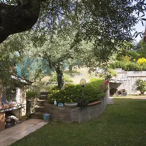 Casa Mia -per Sentirti A Casa Tua - Giardino, Parcheggio E Jacuzzi Holiday home